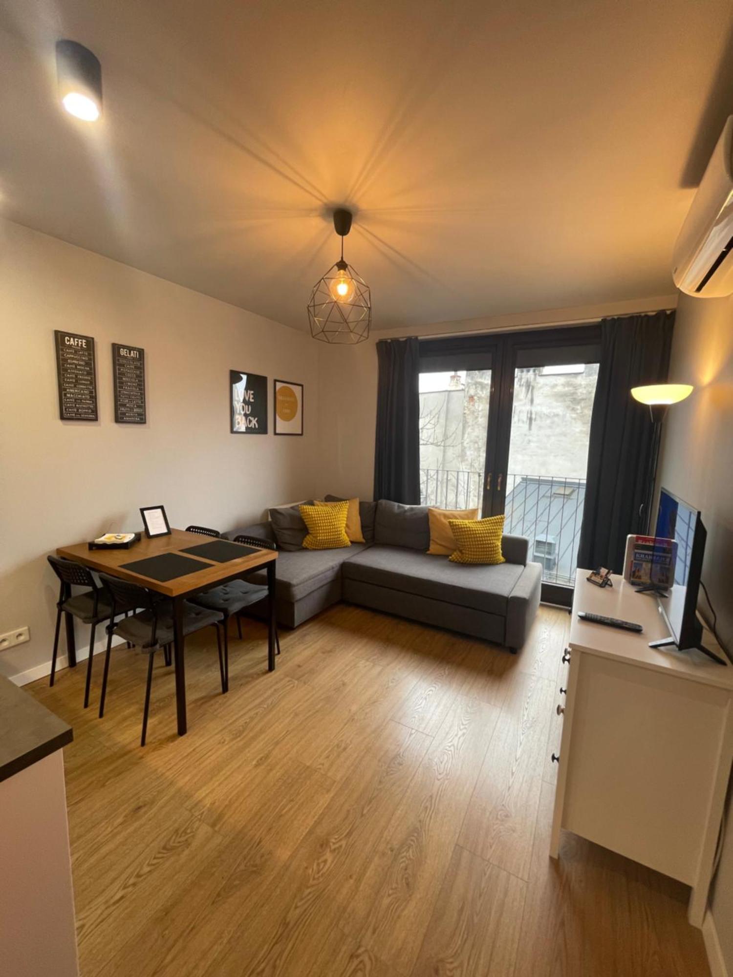 Sunflower Apartment Old Town Краков Экстерьер фото